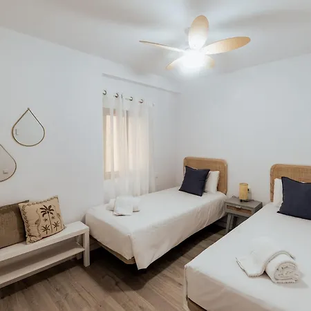 Apto B. Urbanizacion Lanzas, Playa Muchavista Apartment